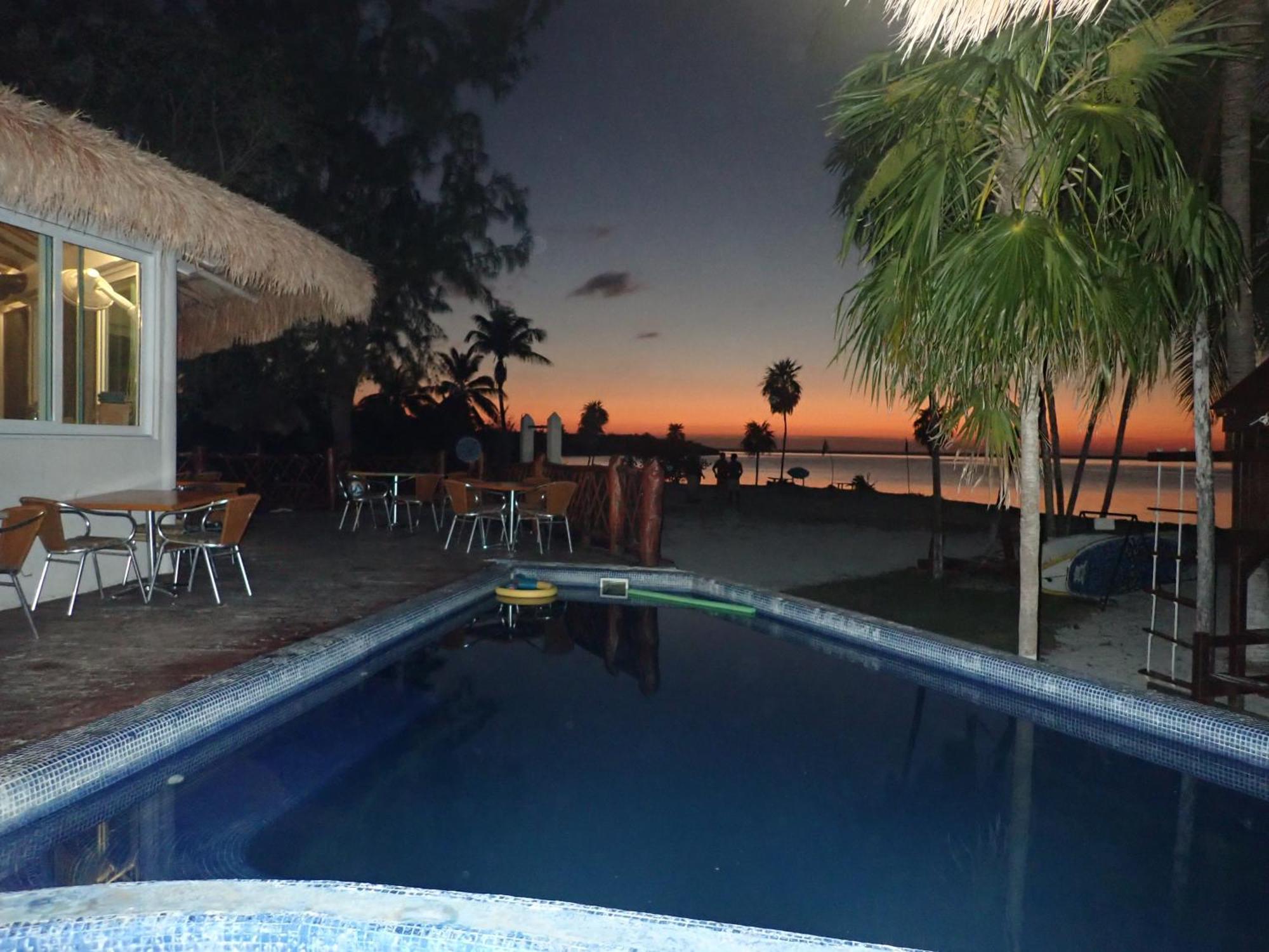 Ikarus Costa Mujeres Eco Lodge Sunset View Cancún Eksteriør billede