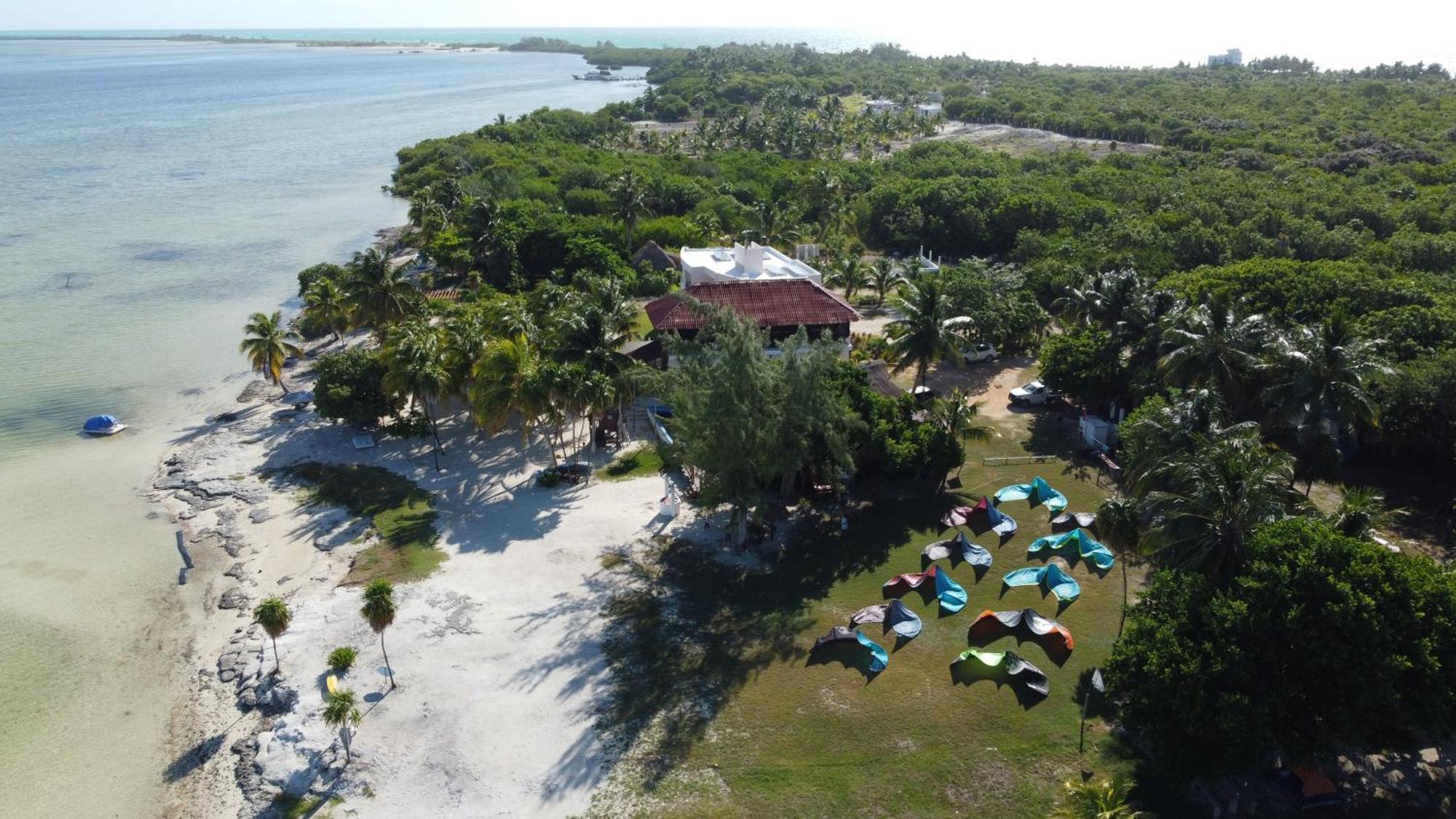 Ikarus Costa Mujeres Eco Lodge Sunset View Cancún Eksteriør billede