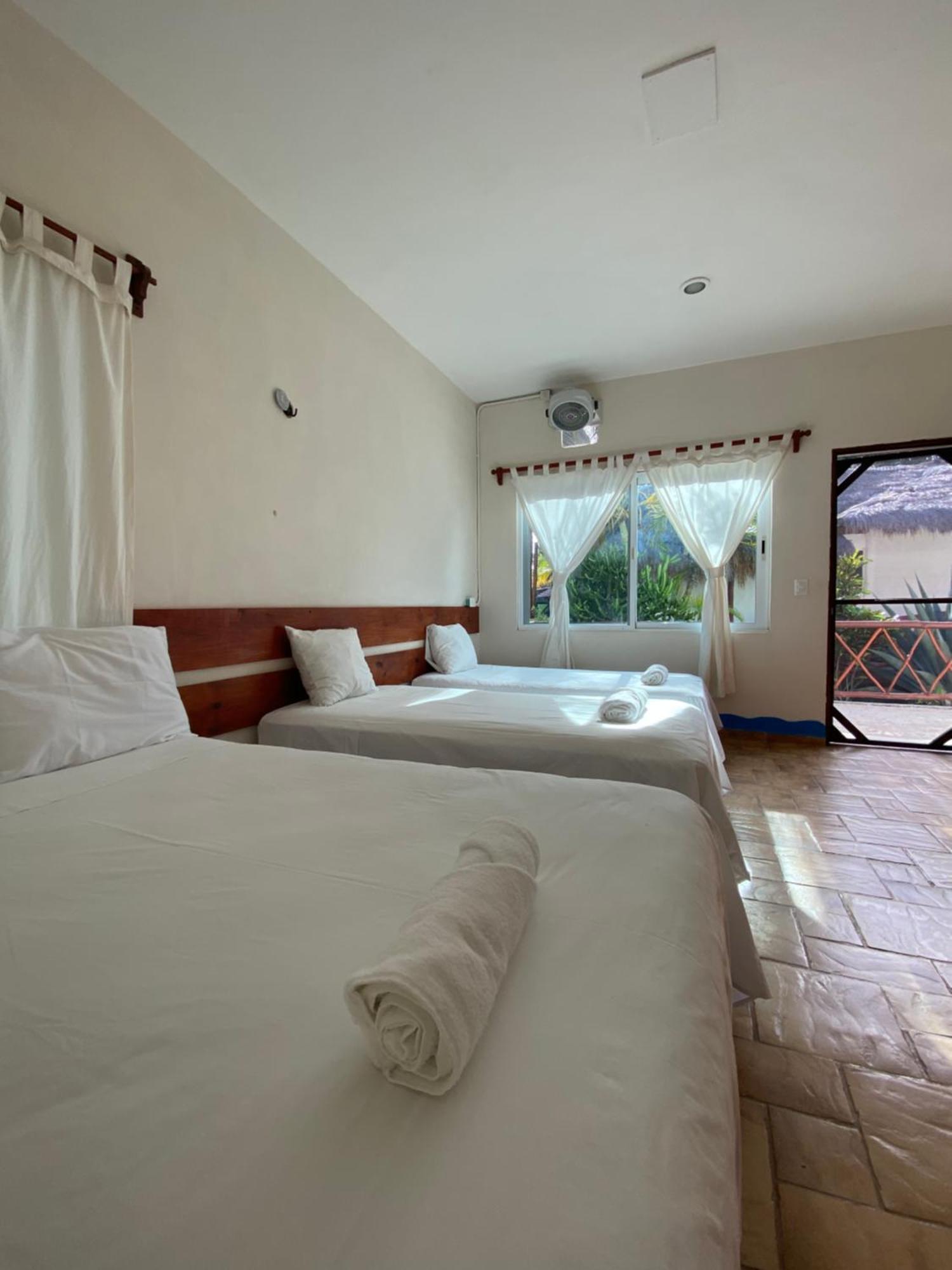 Ikarus Costa Mujeres Eco Lodge Sunset View Cancún Eksteriør billede