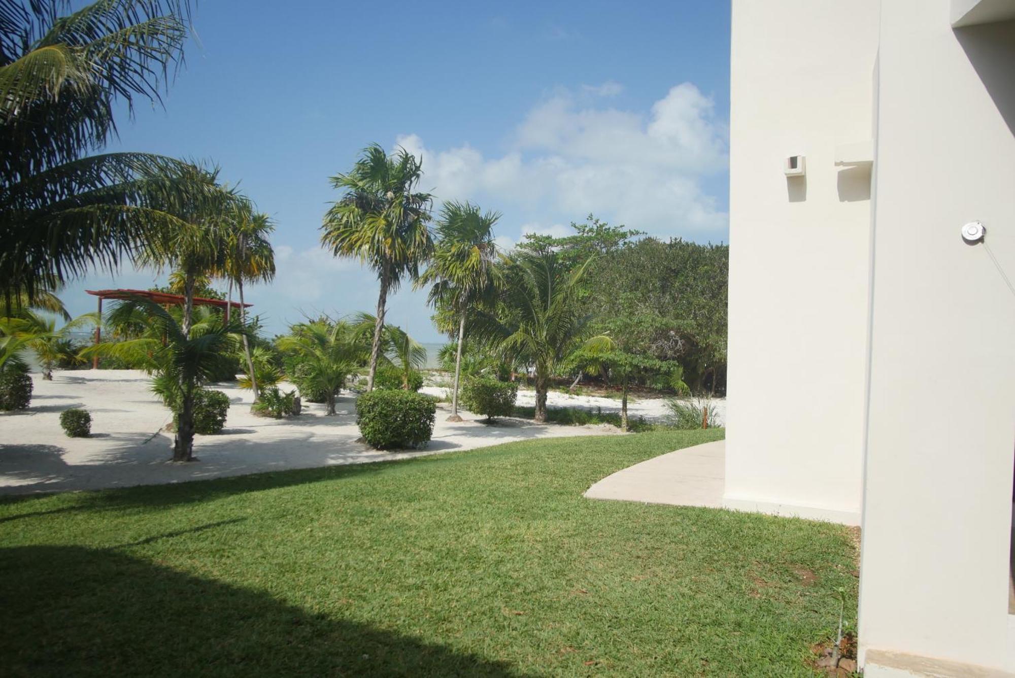 Ikarus Costa Mujeres Eco Lodge Sunset View Cancún Eksteriør billede